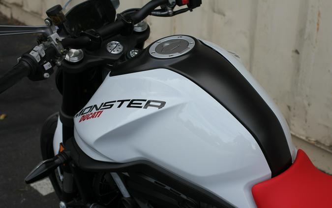 2024 Ducati Monster Plus