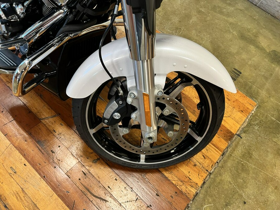 Used 2024 Harley-Davidson Street Glide Grand American Touring Motorcycle For Sale Near Memphis, TN