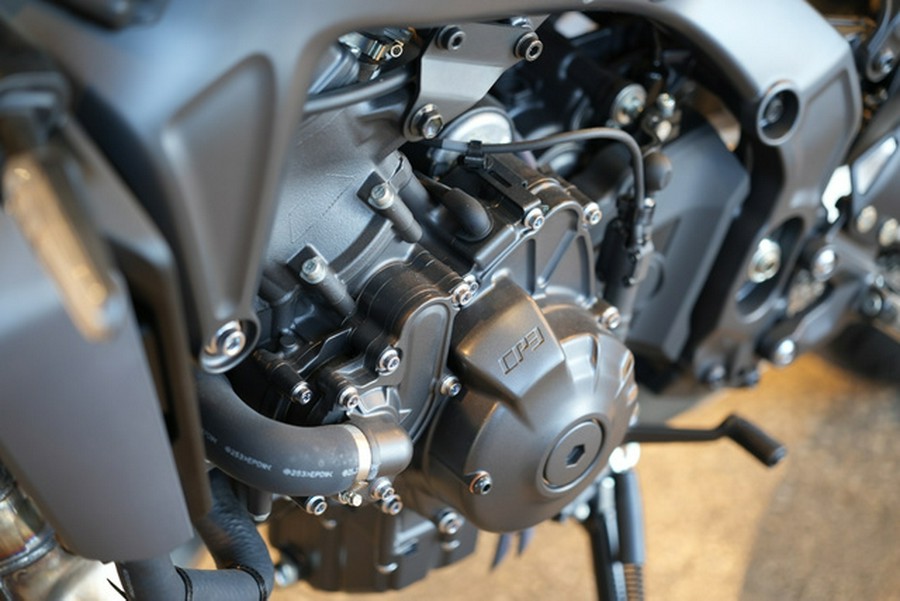 2025 Yamaha MT 09 SP