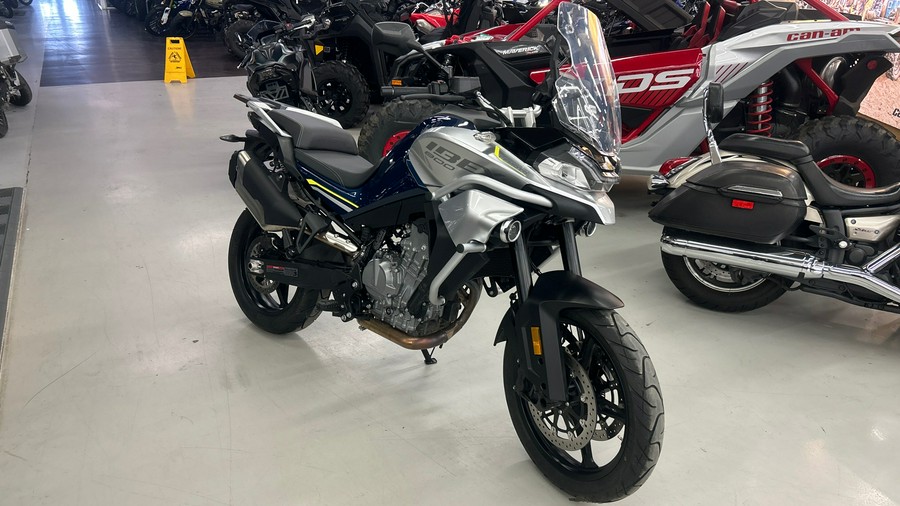 2023 CFMOTO Ibex 800 S