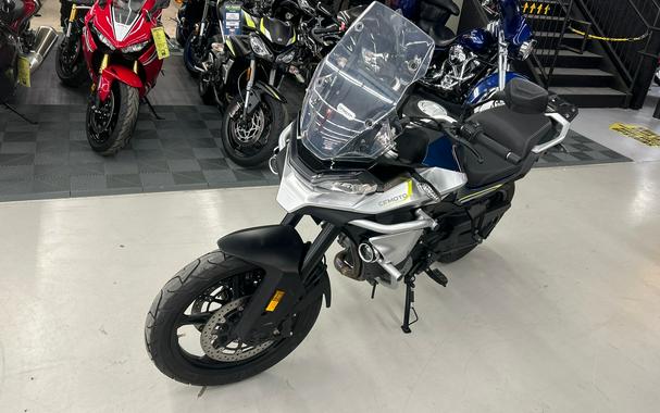 2023 CFMOTO Ibex 800 S