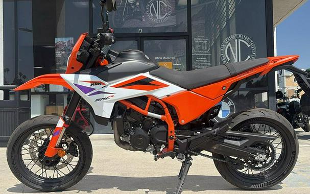 New 2026 KTM 390 SMC R