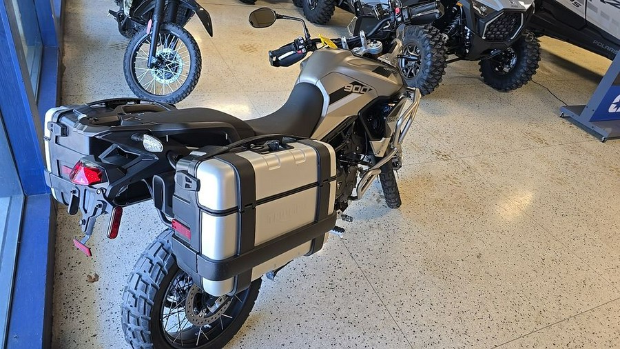 2023 TRIUMPH TIGER 900 R