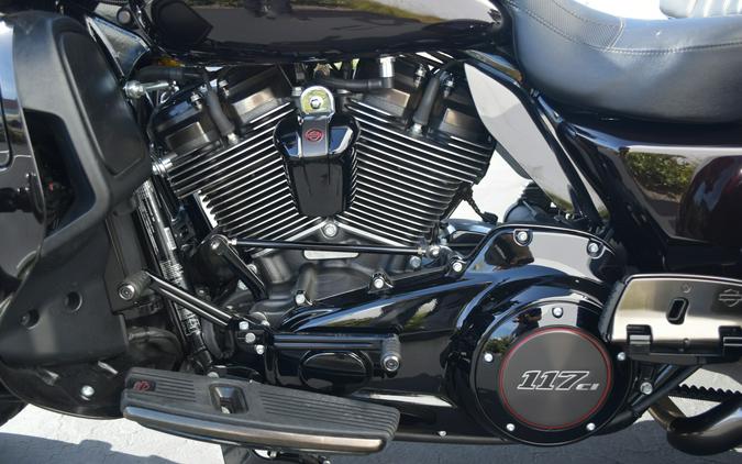2021 Harley-Davidson CVO Tri Glide FLHTCUTGSE