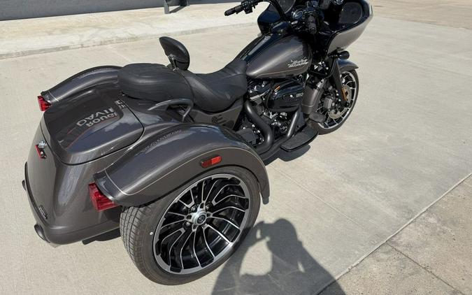 2023 Harley-Davidson® FLTRT - Road Glide® 3