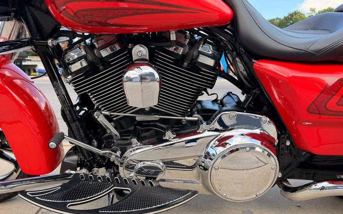 2017 Harley-Davidson Street Glide Special FLHXS