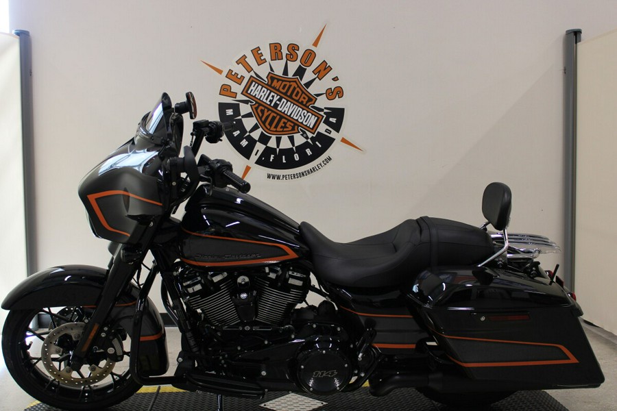 2022 Harley-Davidson® Street Glide® Special Apex (Black Finish)