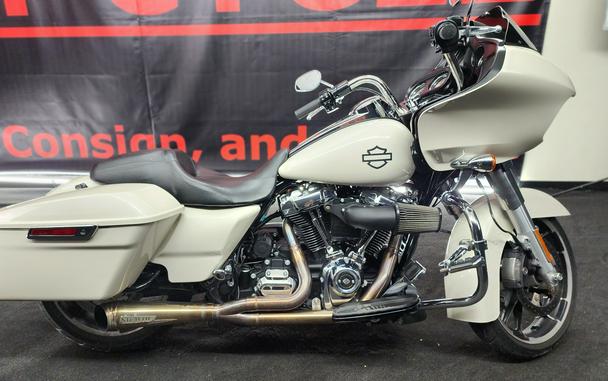 2022 Harley-Davidson® FLTRX ROAD GLIDE