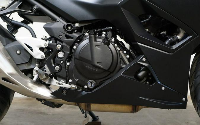 2026 Kawasaki Ninja 500 ABS Metallic Flat Spark Black