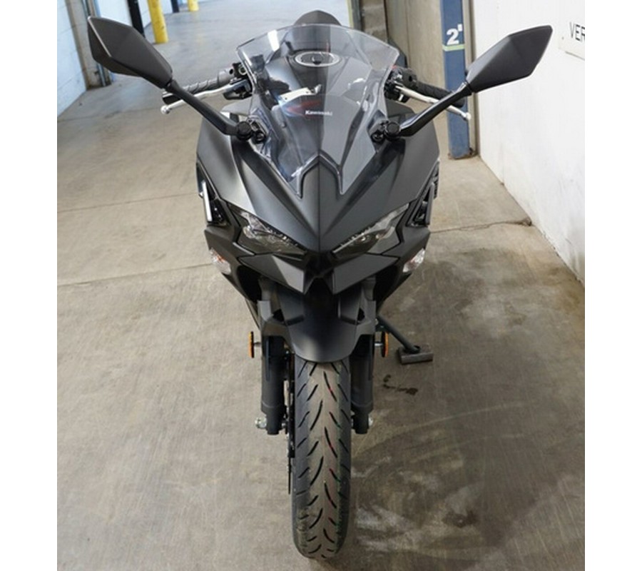 2026 Kawasaki Ninja 500 ABS Metallic Flat Spark Black