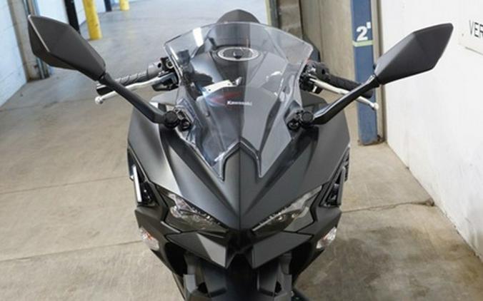 2026 Kawasaki Ninja 500 ABS Metallic Flat Spark Black