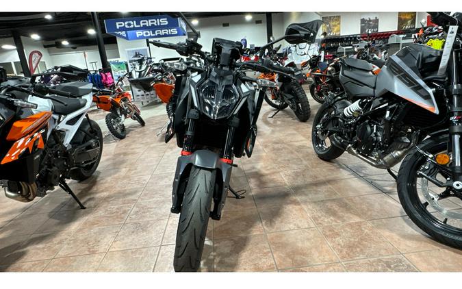 2026 DUKE 390 - KTM