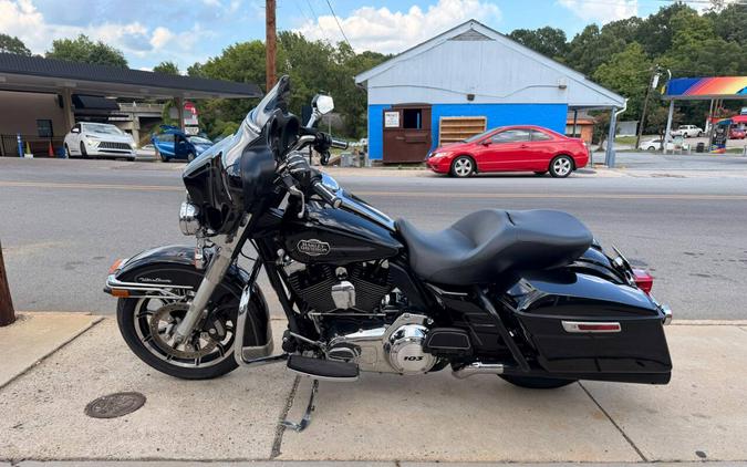 2012 Harley-Davidson Ultra Classic FLHTCU103