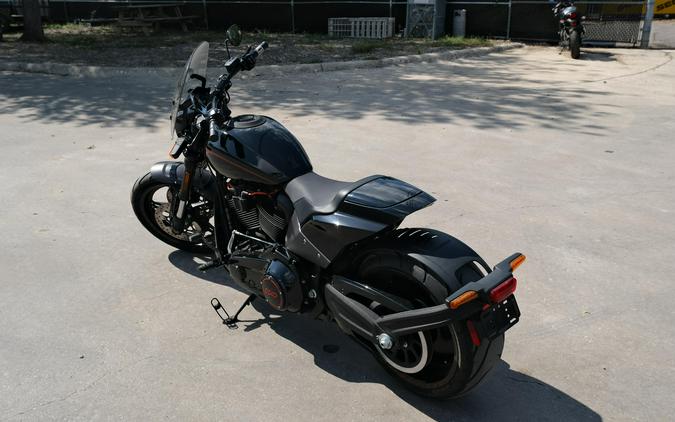 2019 HARLEY FXDR 114