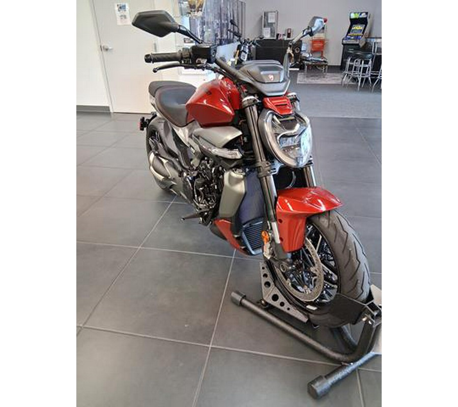 2026 Ducati XDiavel V4