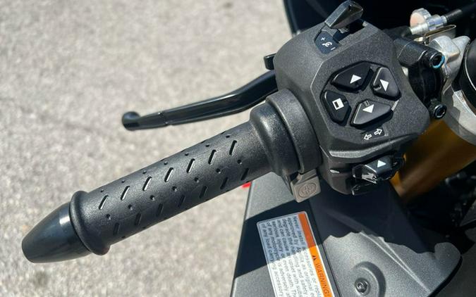 2026 Aprilia RSV4 Factory