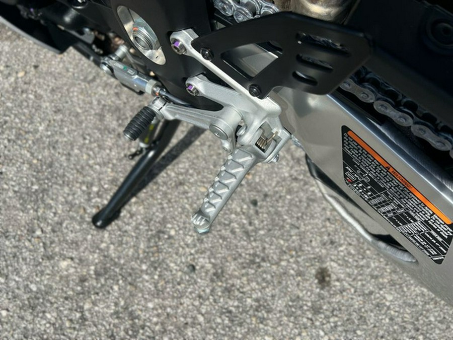 2026 Aprilia RSV4 Factory