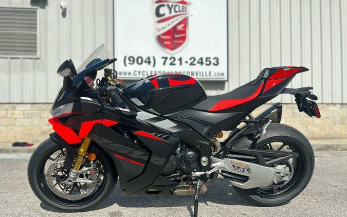 2026 Aprilia RSV4 Factory