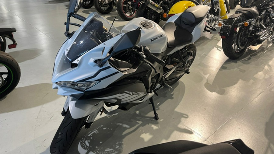 2025 Kawasaki ZX400SSFAL