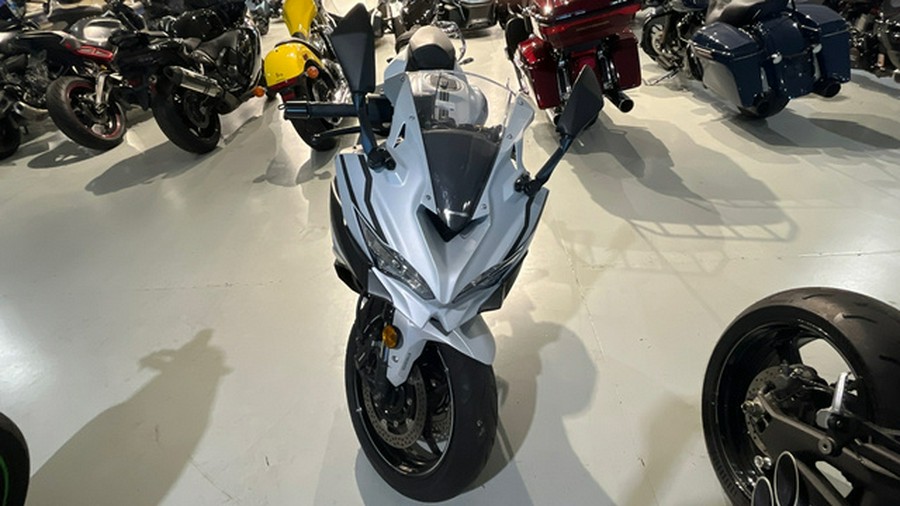 2025 Kawasaki ZX400SSFAL