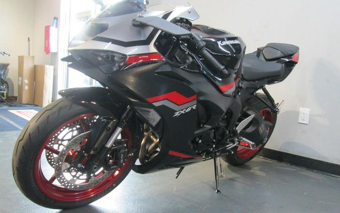 2025 Kawasaki Ninja® ZX™-6R KRT Edition