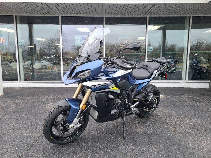 2024 BMW S 1000 XR Gravity Blue Metallic