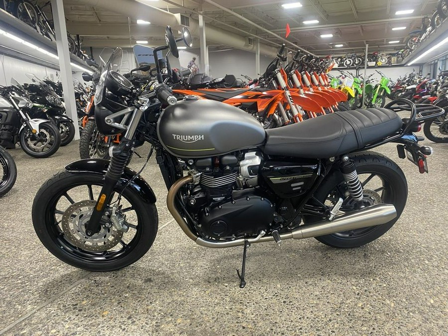 2023 Triumph Speed Twin 900 Chrome Edition