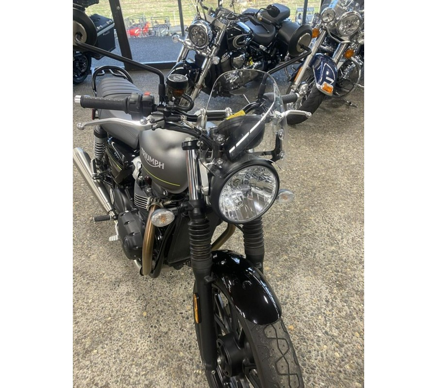 2023 Triumph Speed Twin 900 Chrome Edition