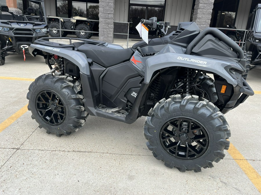 2026 Can-Am Outlander X MR 700