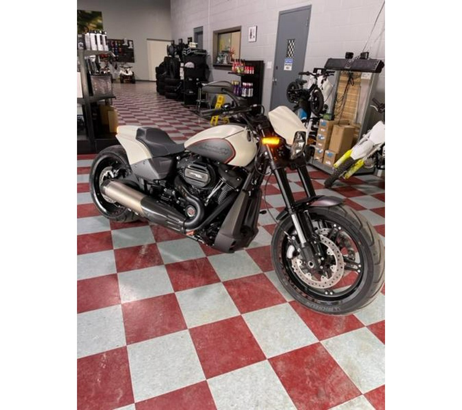2019 Harley-Davidson® FXDRS 114