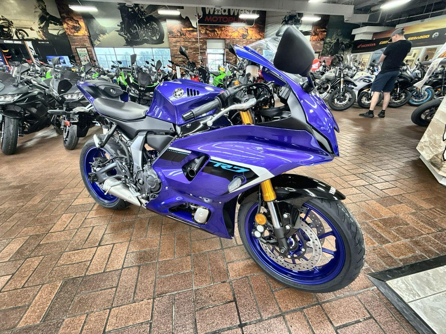 2025 Yamaha YZF R7