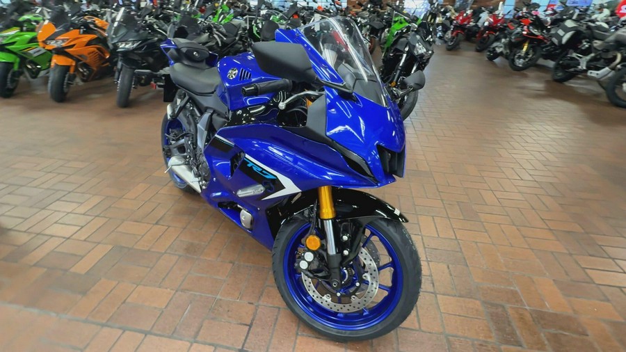 2025 Yamaha YZF R7