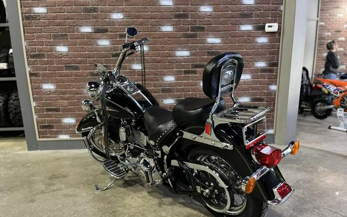 2006 Harley-Davidson® FLSTC - Softail® Heritage Classic