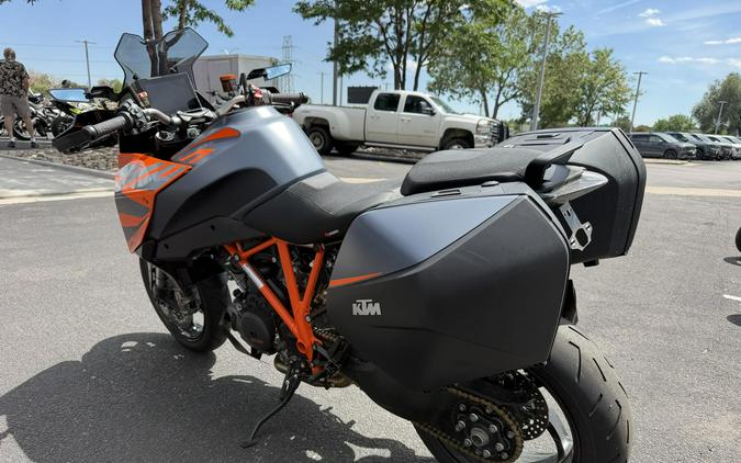 2023 KTM 1290 Super Duke GT Black / Orange