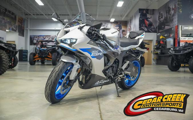 2027 Kawasaki Ninja® ZX™-6R ABS