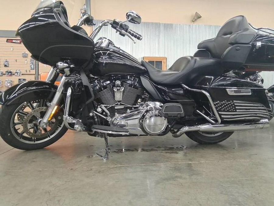 2017 Harley-Davidson® FLTRU - Road Glide® Ultra