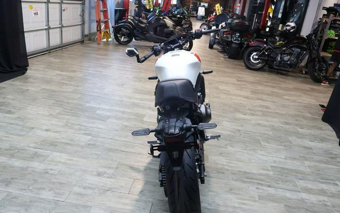 2026 Yamaha XSR900