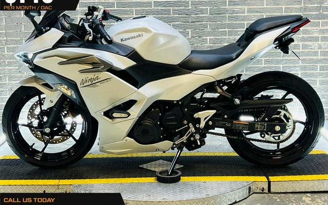 2025 Kawasaki EX500 Ninja 500