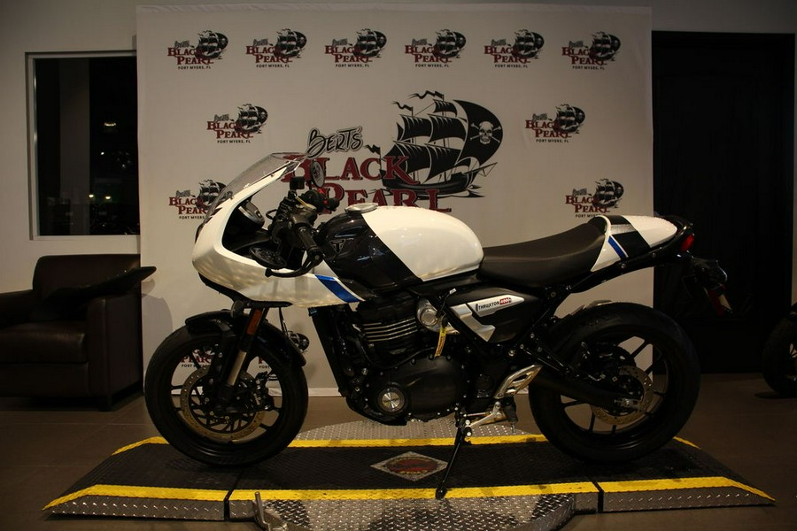2026 Triumph Thruxton 400 Phantom Black / Aluminium Silver