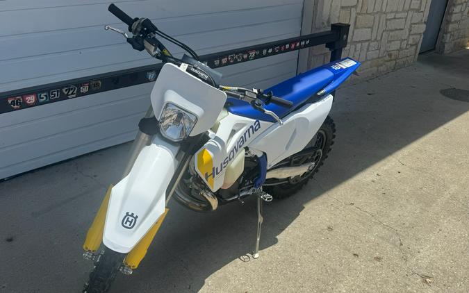 2027 Husqvarna TE 300