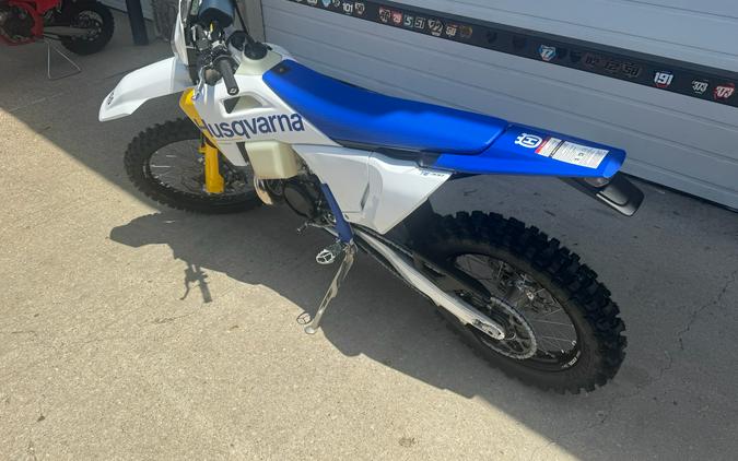 2027 Husqvarna TE 300