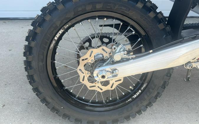 2027 Husqvarna TE 300