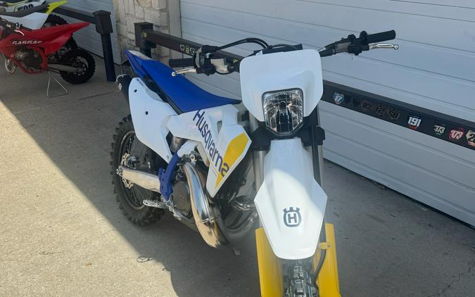 2027 Husqvarna TE 300