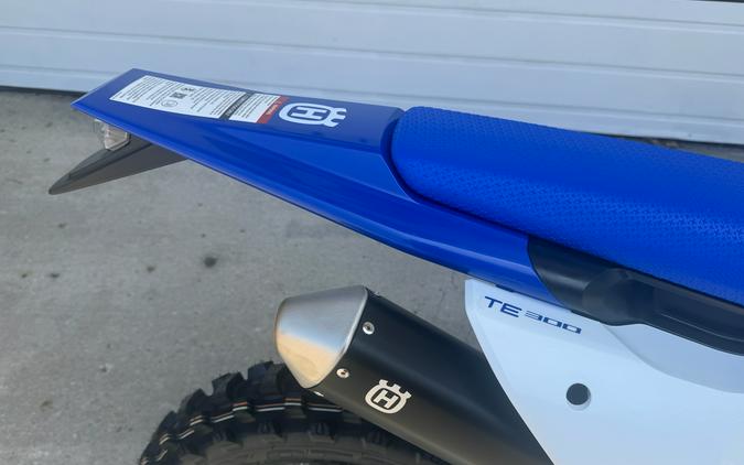 2027 Husqvarna TE 300