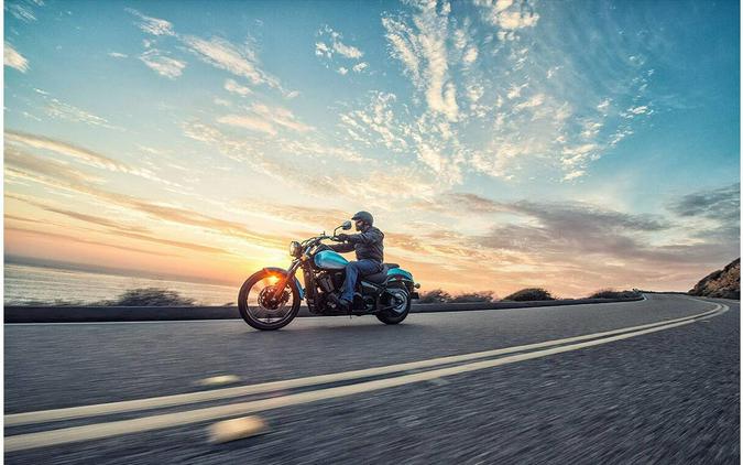2022 Kawasaki Vulcan® 900 Custom