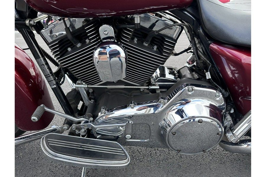 2009 Harley-Davidson® Street Glide Base