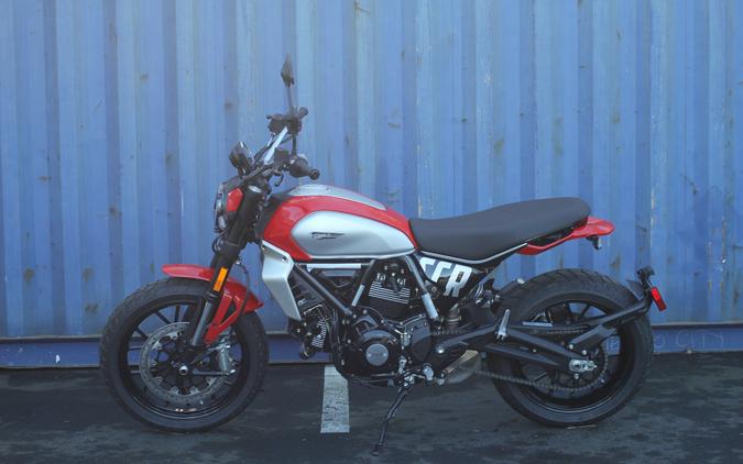 2024 Ducati Scrambler Icon