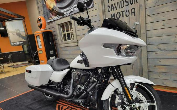 2024 Harley-Davidson® FLTRX - Road Glide®