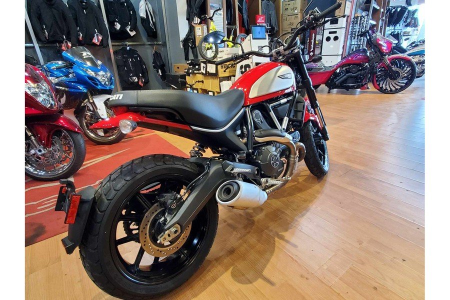 2017 Ducati Scrambler Icon Red