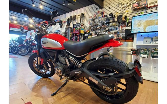 2017 Ducati Scrambler Icon Red